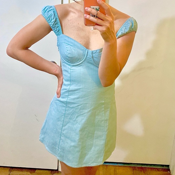 ASTR DRESS - Picture 4 of 7